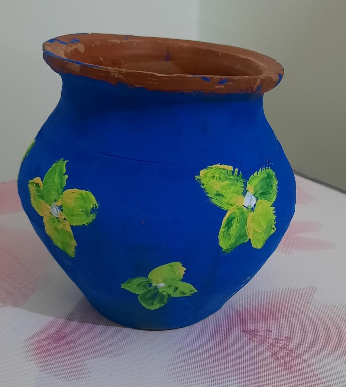 Clay pot
